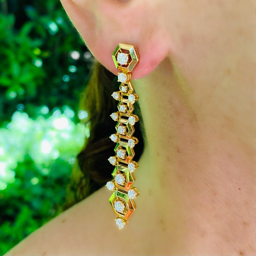 18k Diamond Drop Earrings by Maria Canale