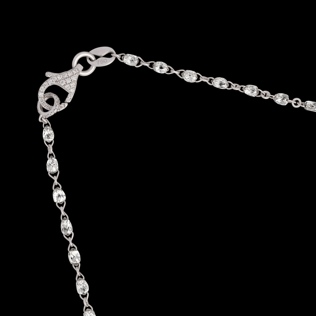 Extraordinary 23.05 carat 18kt White Gold Long Necklace