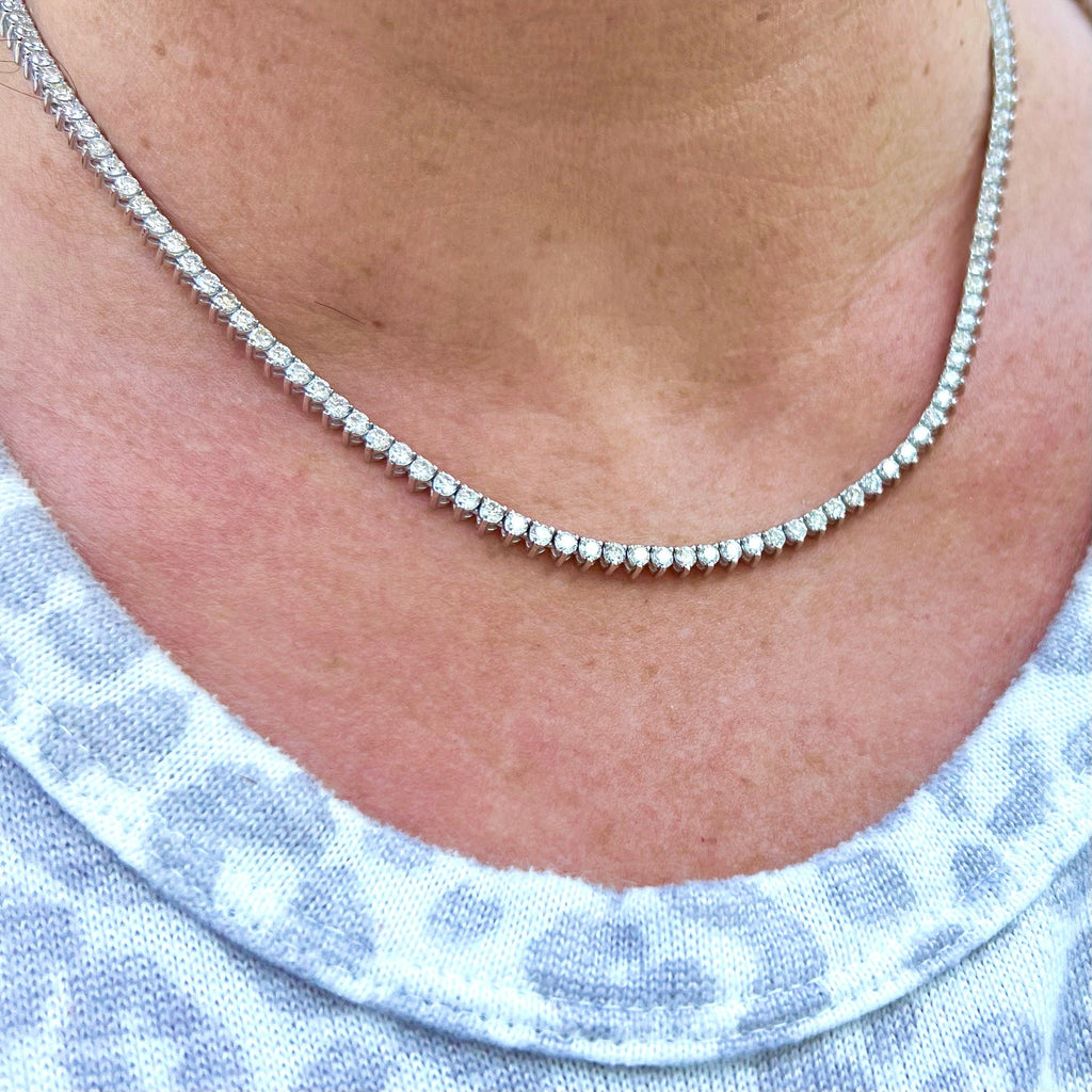 Diamond and 14k White Gold Riviere Necklace