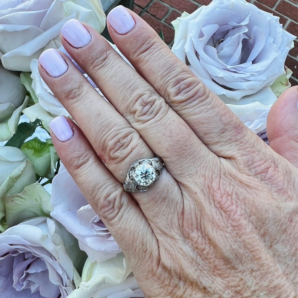 Antique 1.72-cts Diamond & Platinum Engagement Ring