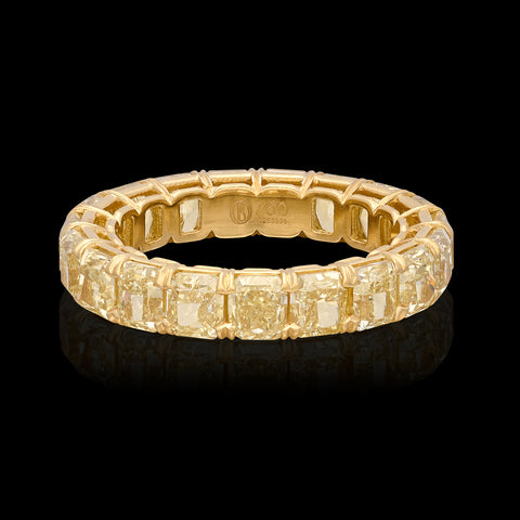 Exceptional 5.70ct Yellow Radiant Cut Diamond Eternity Band